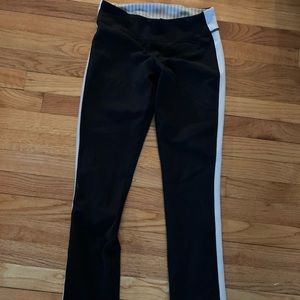 Lululemon  black and white running tights  size 8